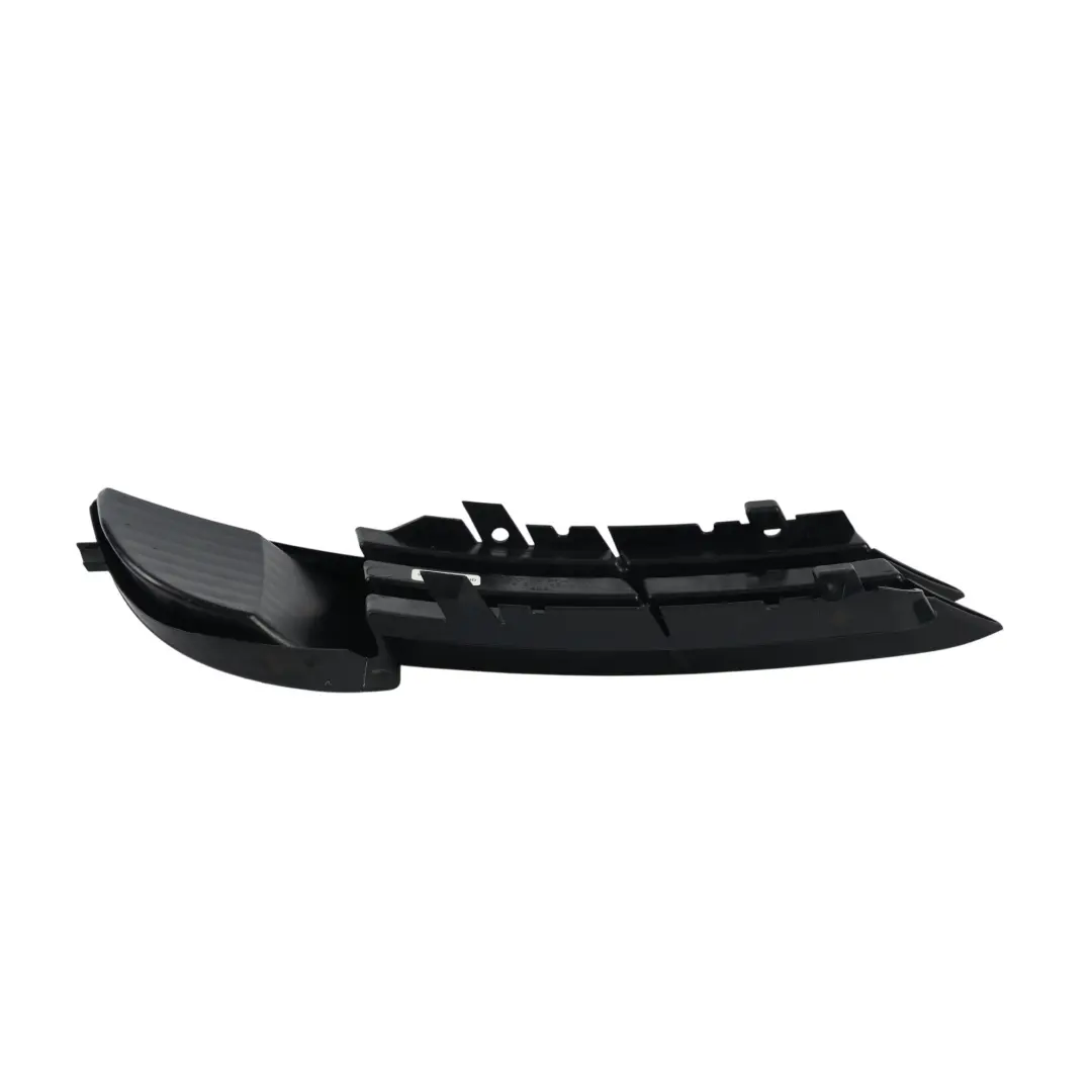 Kratka Wlotu Powietrza Przedniego Zderzaka Lewa 8P4807682A do Audi A3 8P o numerze 8P4807681A Audi A3 8P Kratka Wlotu Powietrza Przedniego Zderzaka Lewa 8P4807682A - SKU 8P4807681A - Numer Części 8P4807681A