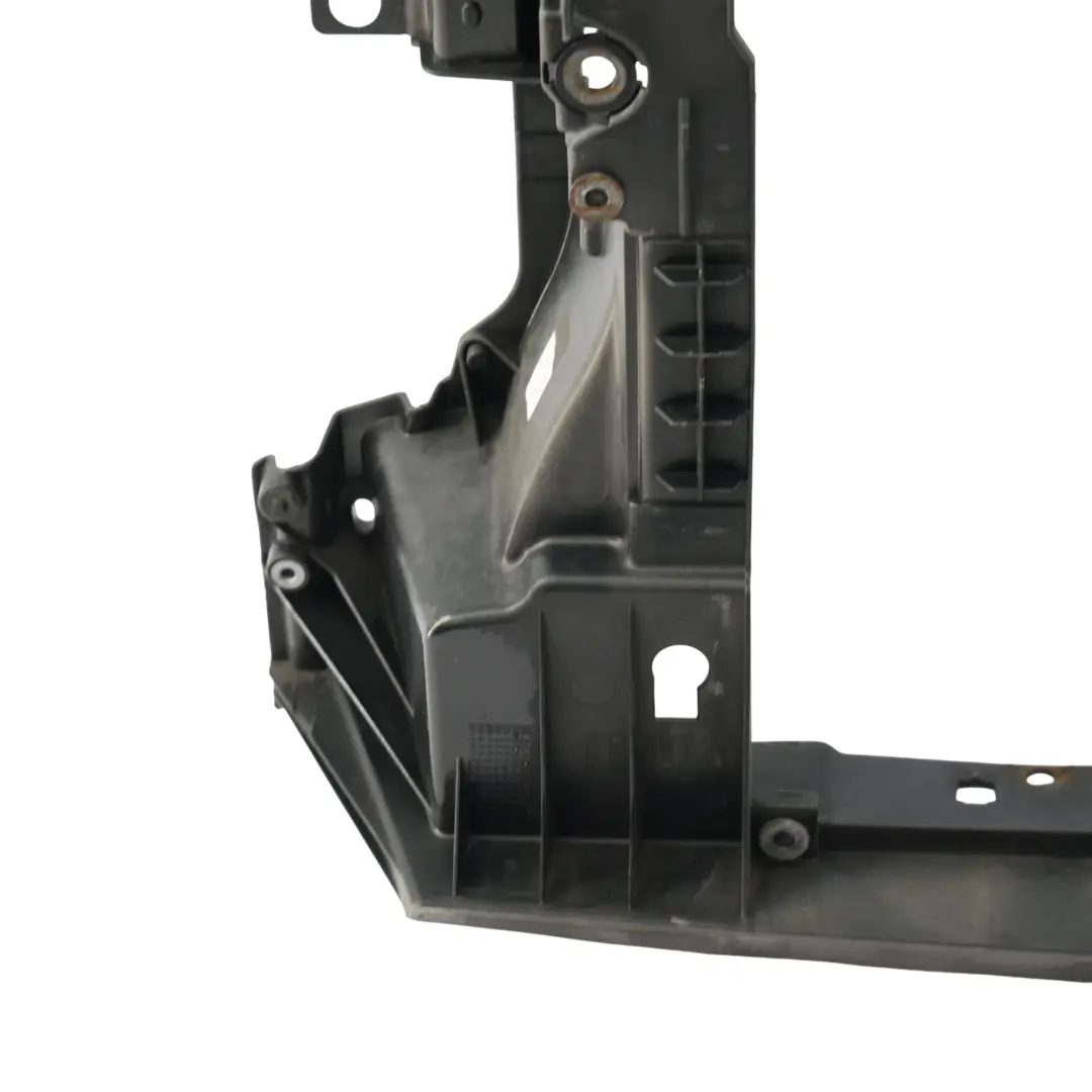 Support Panneau Traverse Fixation Radiateur Avant pour Audi A3 8P à propos du numéro de pièce 8P7805588 Audi A3 8P Support Panneau Traverse Fixation Radiateur Avant - SKU 8P7805588 - Numéro de pièce 8P7805588