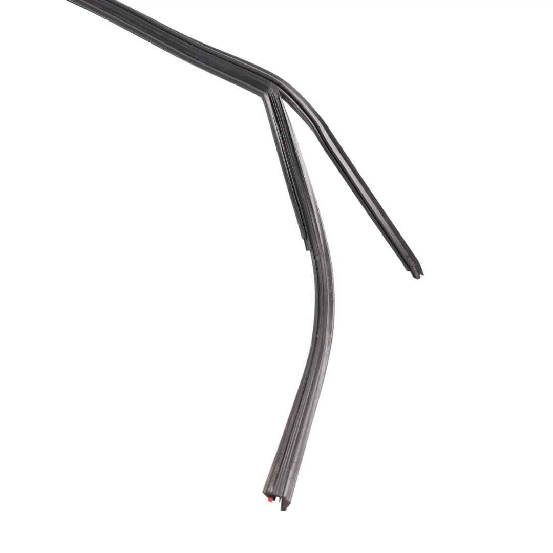 Uszczelka Ramki Szyby Przednia Lewa do Audi Q5 8R o numerze 8R0837439F Audi Q5 8R Uszczelka Ramki Szyby Przednia Lewa - SKU 8R0837439F - Numer Części 8R0837439F
