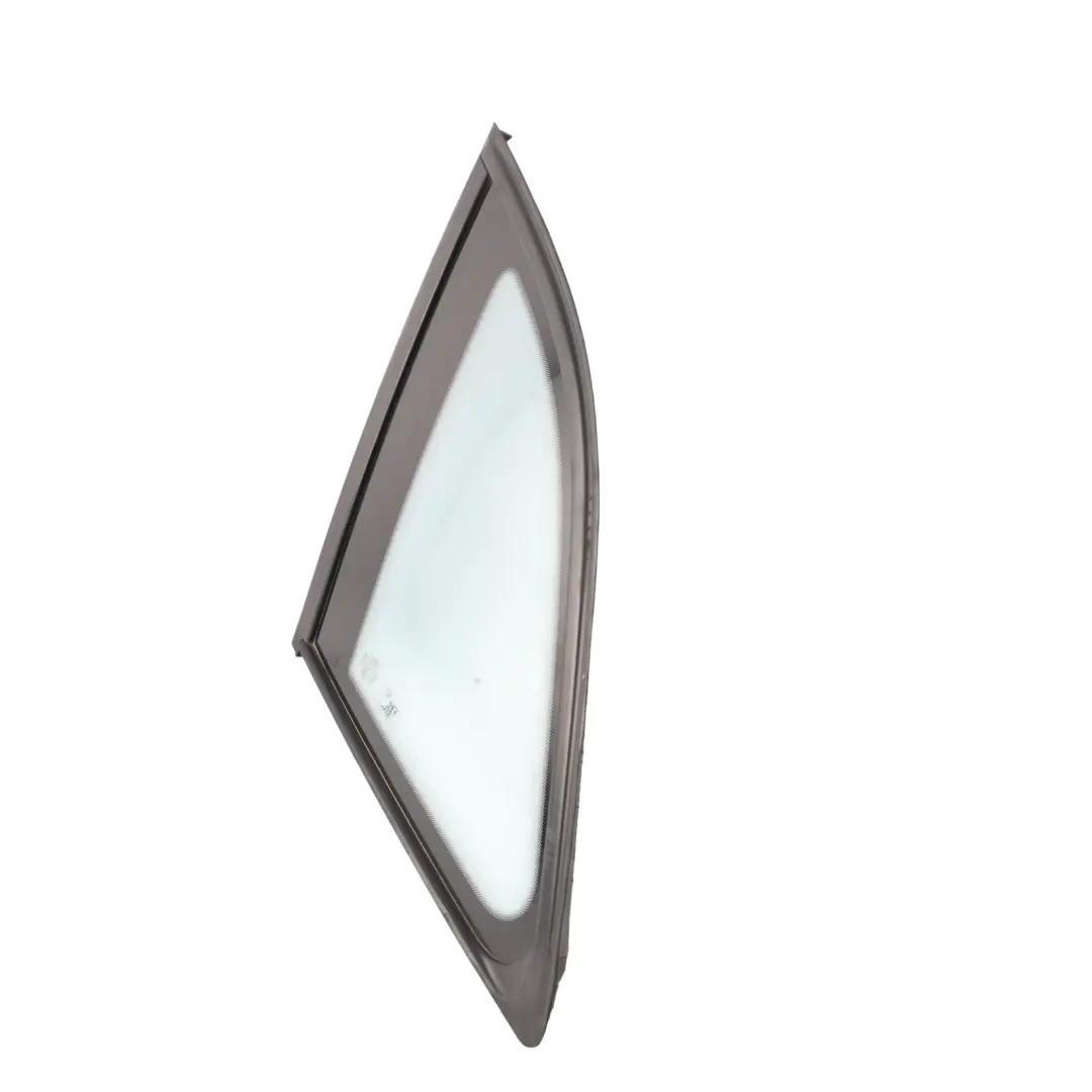 Cristal Ventanilla Fija Triangular Trasera Izquierda para Audi Q5 8R con número de pieza 8R0845299P Audi Q5 8R Cristal Ventanilla Fija Triangular Trasera Izquierda - SKU 8R0845299P - Número de pieza 8R0845299P