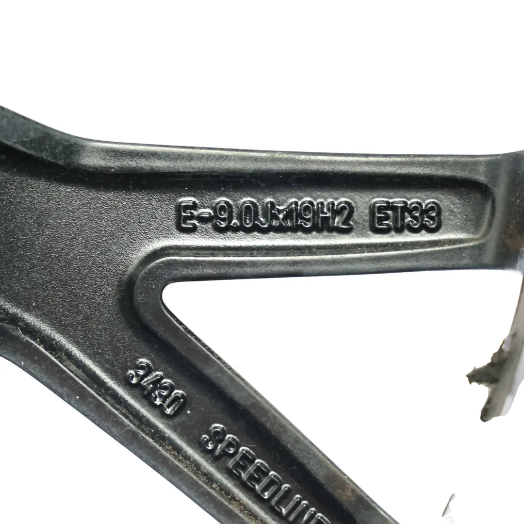 Czarna Felga Aluminiowa 19" ET:33 9J do Audi A4 B8 A5 8T o numerze 8T0601025DL Audi A4 B8 A5 8T Czarna Felga Aluminiowa 19" ET:33 9J - SKU 8T0601025DL-1 - Numer Części 8T0601025DL
