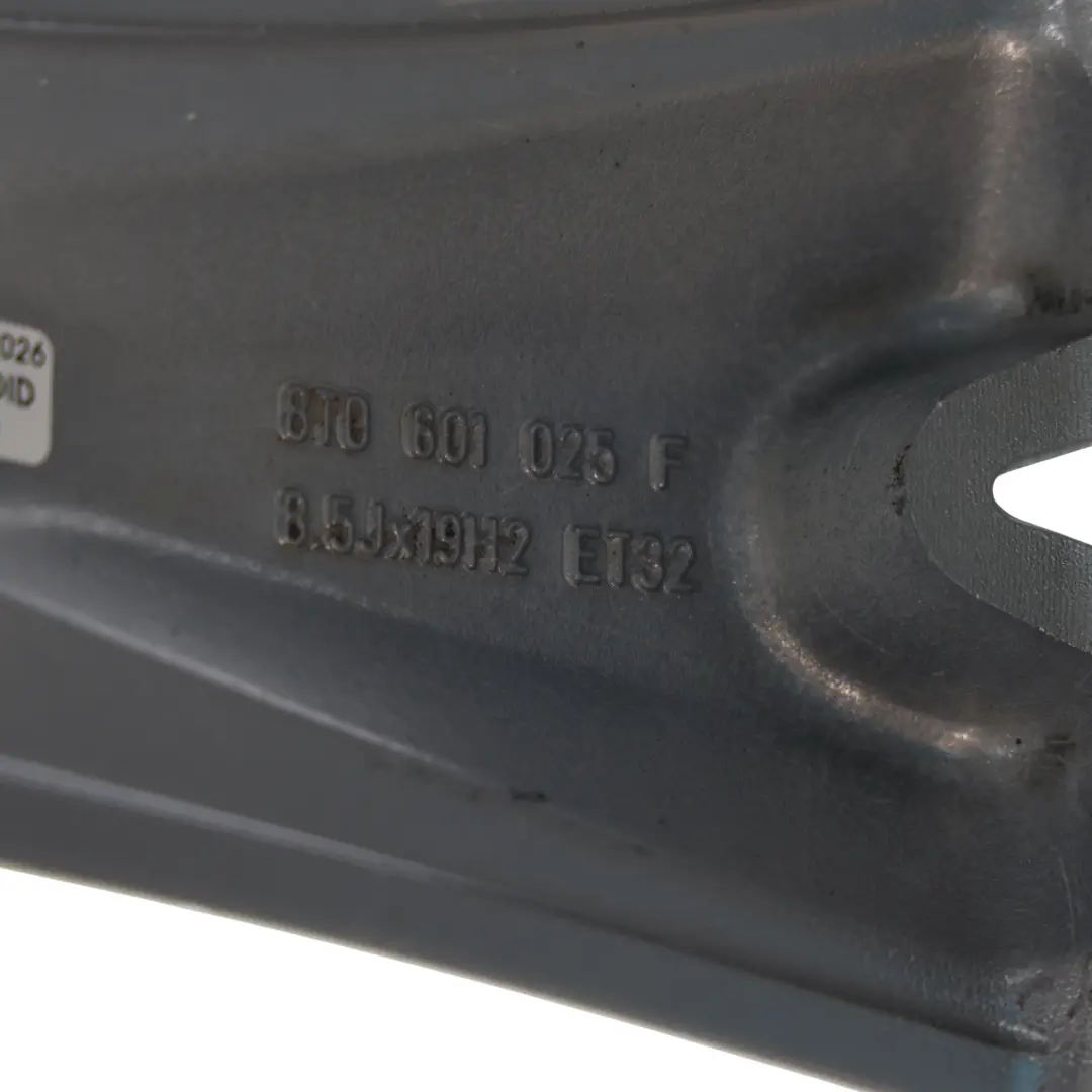 Argento Cerchio in lega 19" 8.5J ET:32 Stella a raggiera per Audi A5 8T con numero di parte 8T0601025F Audi A5 8T Argento Cerchio in lega 19" 8.5J ET:32 Stella a raggiera - SKU 8T0601025F-1 - Numero di parte 8T0601025F