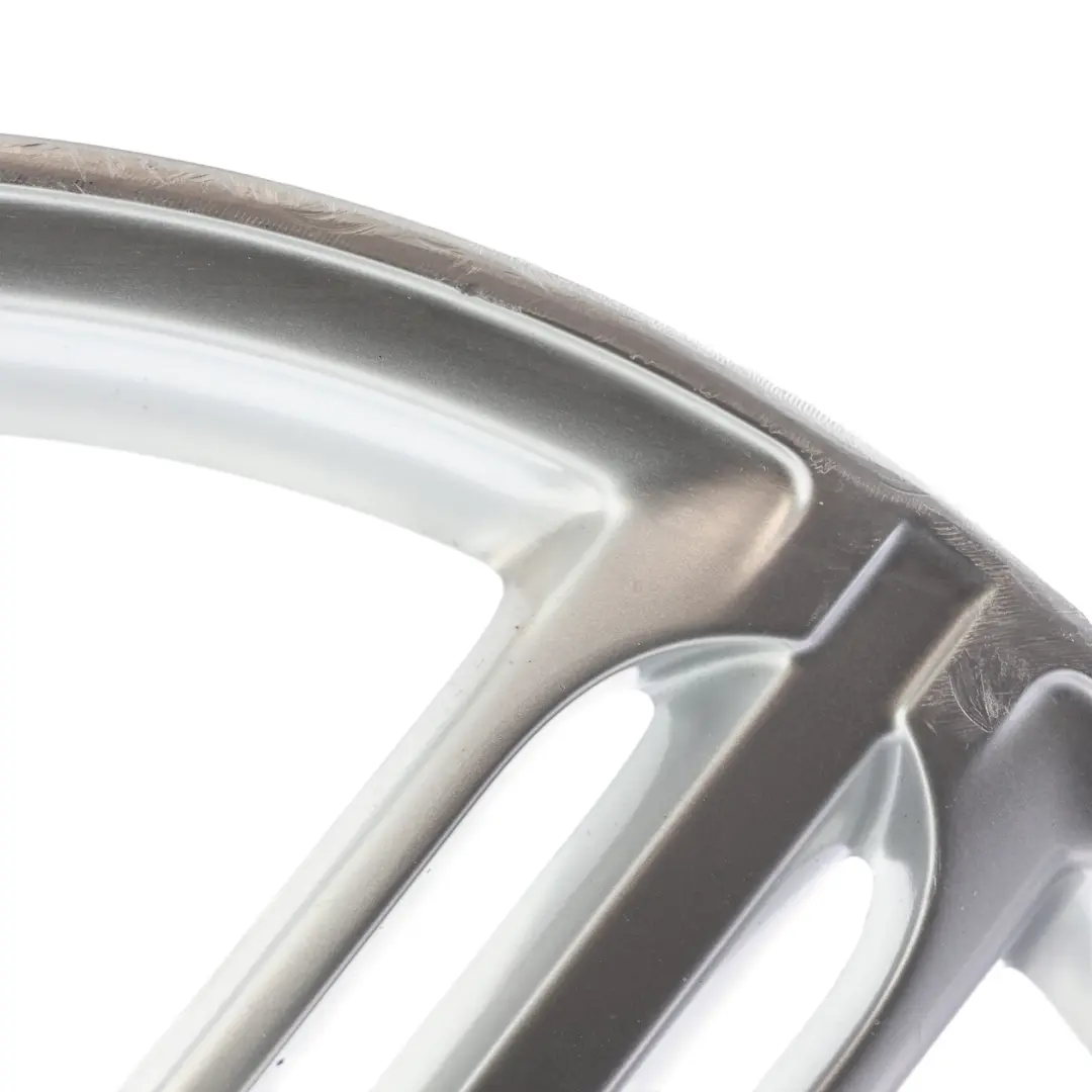 8F Srebrna Felga Aluminiowa 19" 9J ET:33 do Audi A5 S5 8T o numerze 8T0601025T Audi A5 S5 8T 8F Srebrna Felga Aluminiowa 19" 9J ET:33 - SKU 8T0601025T-2 - Numer Części 8T0601025T