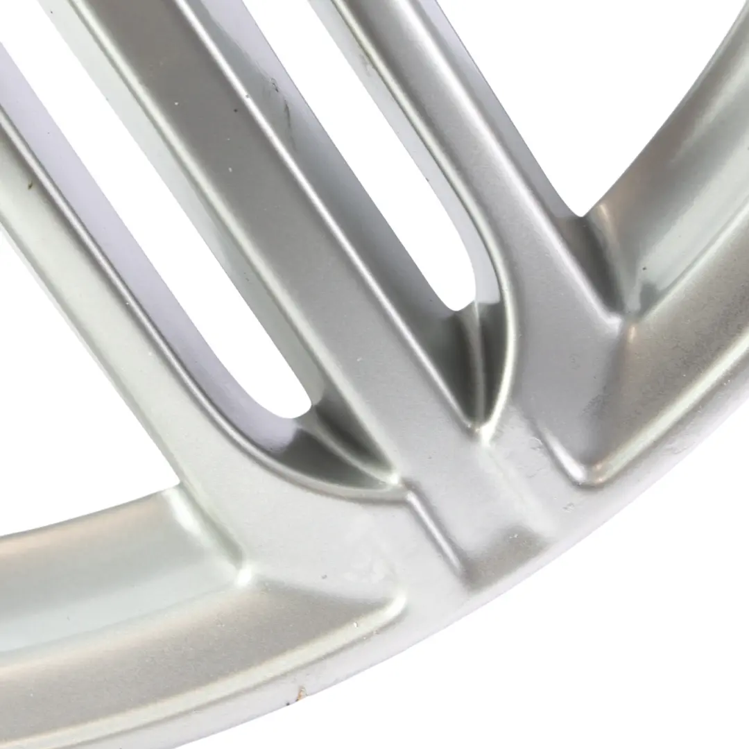 Felge Alu Silber 19" ET:36 8,5J für Audi Q3 8U mit Teilenummer 8U0601025AC Audi Q3 8U Felge Alu Silber 19" ET:36 8,5J - SKU 8U0601025AC-1 - Teilenummer 8U0601025AC