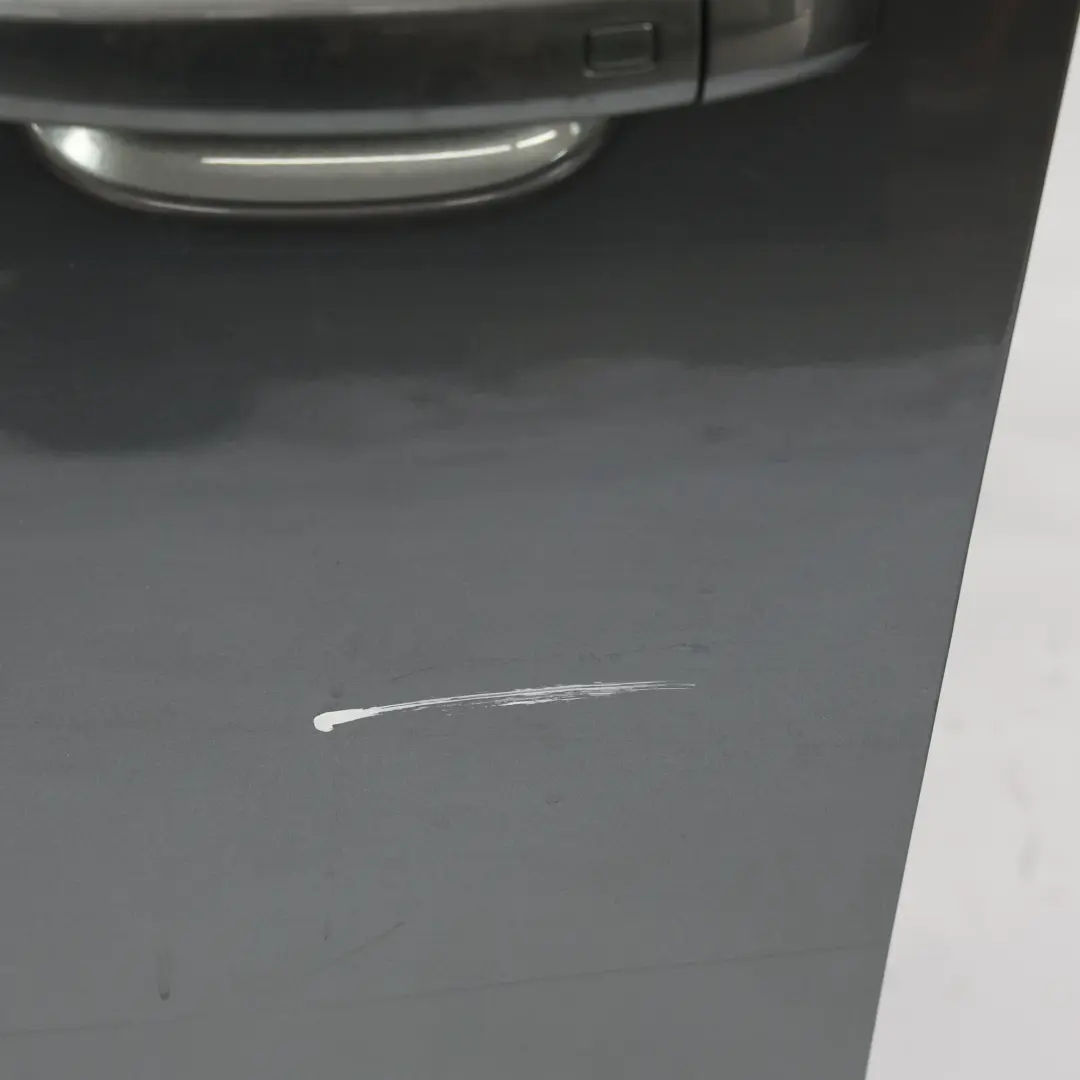 Panel Cobertura Puerta Delantera Izquierda Gris Daytona Perla Z7S para Audi Q3 8U con número de pieza 8U0831051B Audi Q3 8U Panel Cobertura Puerta Delantera Izquierda Gris Daytona Perla Z7S - SKU 8U0831051B-DGR - Número de pieza 8U0831051B