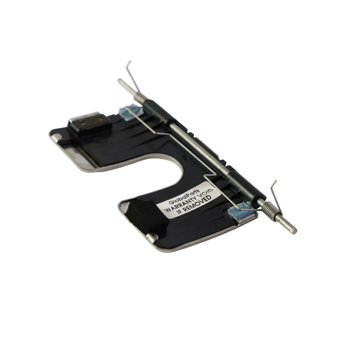 Audi Q3 8U Couvercle Acier Loquet Seuil Bord Coffre Arrière - SKU 8U0864483L-1 - Numéro de pièce 8U0864483L