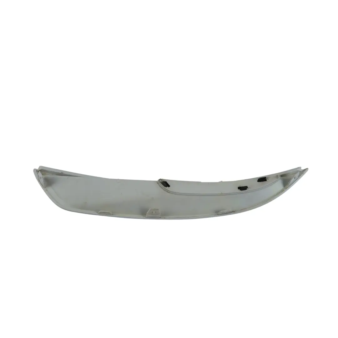 C394 Moldura Bajo Faro Derecho Blanco Hielo B8 para Ford Kuga con número de pieza 8V41-15A281-AW Ford Kuga C394 Moldura Bajo Faro Derecho Blanco Hielo B8 - SKU 8V41-15A281-AW-ICWH - Número de pieza 8V41-15A281-AW