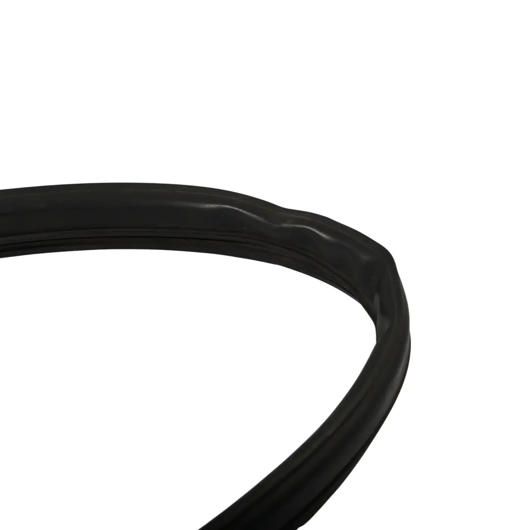 C394 Guarnizione Gomma Cofano Anteriore per Ford Kuga con numero di parte 8V41-16770-AB Ford Kuga C394 Guarnizione Gomma Cofano Anteriore - SKU 8V41-16770-AB - Numero di parte 8V41-16770-AB