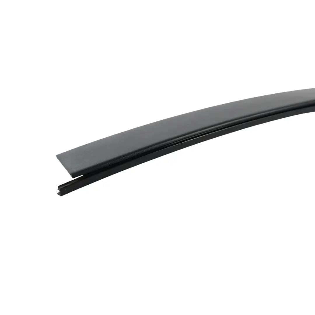 Ford Kuga Mk1 Osłona Słupka B Tylnych Drzwi Panel Prawy - SKU 8V41-S254A40-AA - Numer Części 8V41-S254A40-AA
