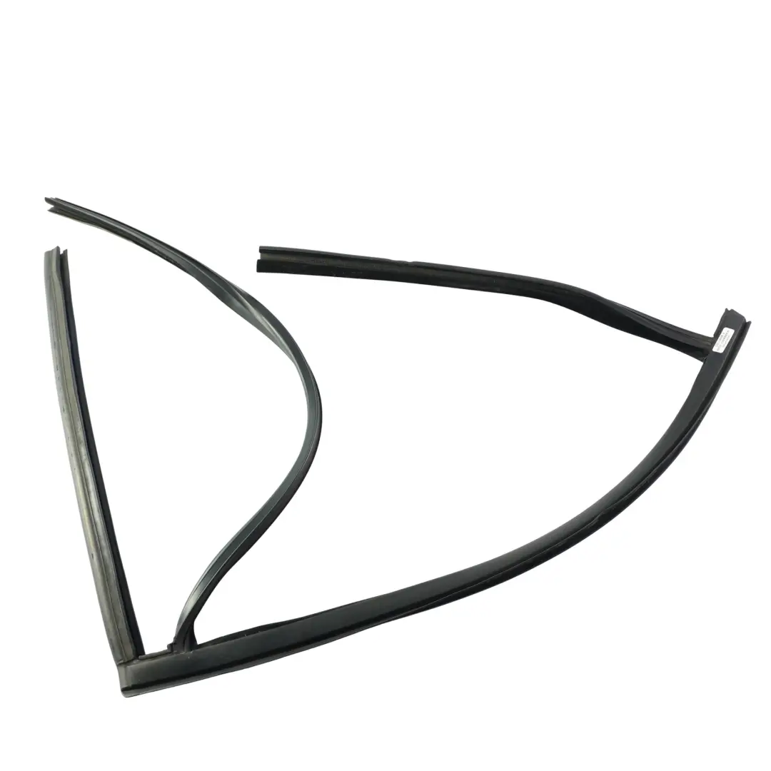 MK1 Tür Fenster Dichtung Führung Hinten Rechts für Ford Kuga mit Teilenummer 8V41-S25824-A Ford Kuga MK1 Tür Fenster Dichtung Führung Hinten Rechts - SKU 8V41-S25824-A - Teilenummer 8V41-S25824-A
