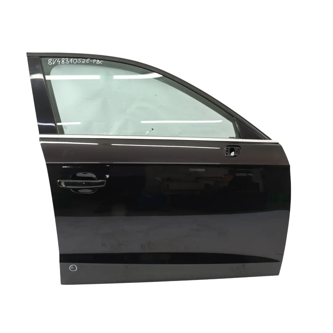Audi A3 8V Sportback Drzwi Przednie Prawe Czarny Panther Crystal Effect Z9Z - SKU 8V4831052E-PBC - Numer Części 8V4831052E