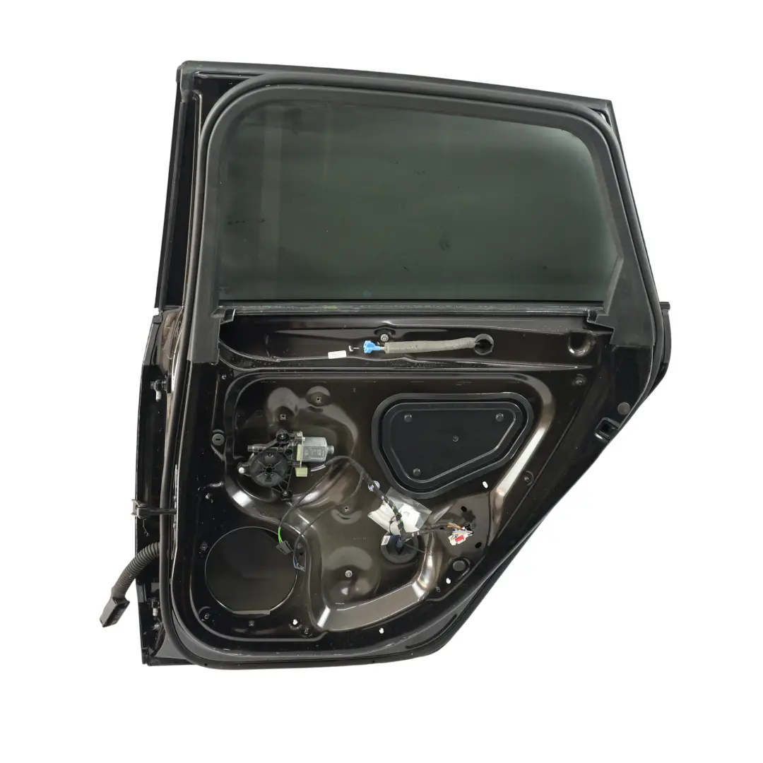 Sportback Drzwi Tylne Prawe Czarne Z9Z do Audi A3 8V o numerze 8V4833052E Audi A3 8V Sportback Drzwi Tylne Prawe Czarne Z9Z - SKU 8V4833052E-PBC - Numer Części 8V4833052E