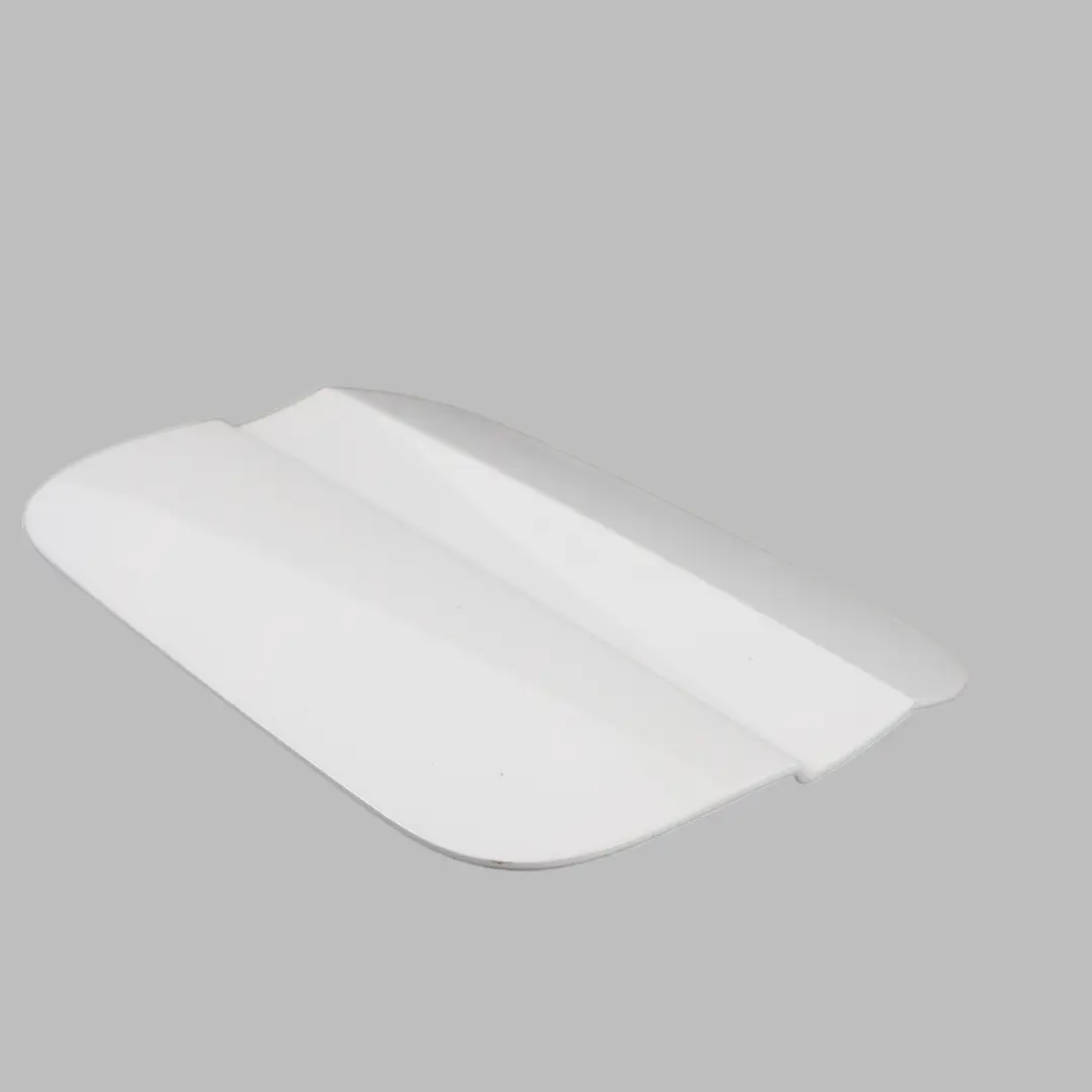 Sportello Tappo Bocchettone Carburante Bianco Ibis Y9C per Audi A4 B9 con numero di parte 8W0809907B Audi A4 B9 Sportello Tappo Bocchettone Carburante Bianco Ibis Y9C - SKU 8W0809907B-IWH - Numero di parte 8W0809907B