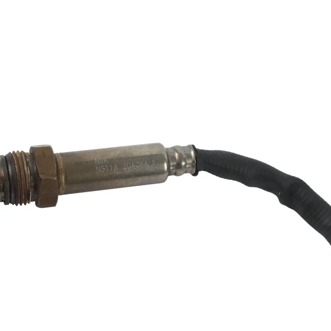 Czujnik Temperatury Spalin NOX 3.0 TDI DEWB do Audi A4 B9 A5 F5 o numerze 8W0907807P Audi A4 B9 A5 F5 Czujnik Temperatury Spalin NOX 3.0 TDI DEWB - SKU 8W0907807P - Numer Części 8W0907807P