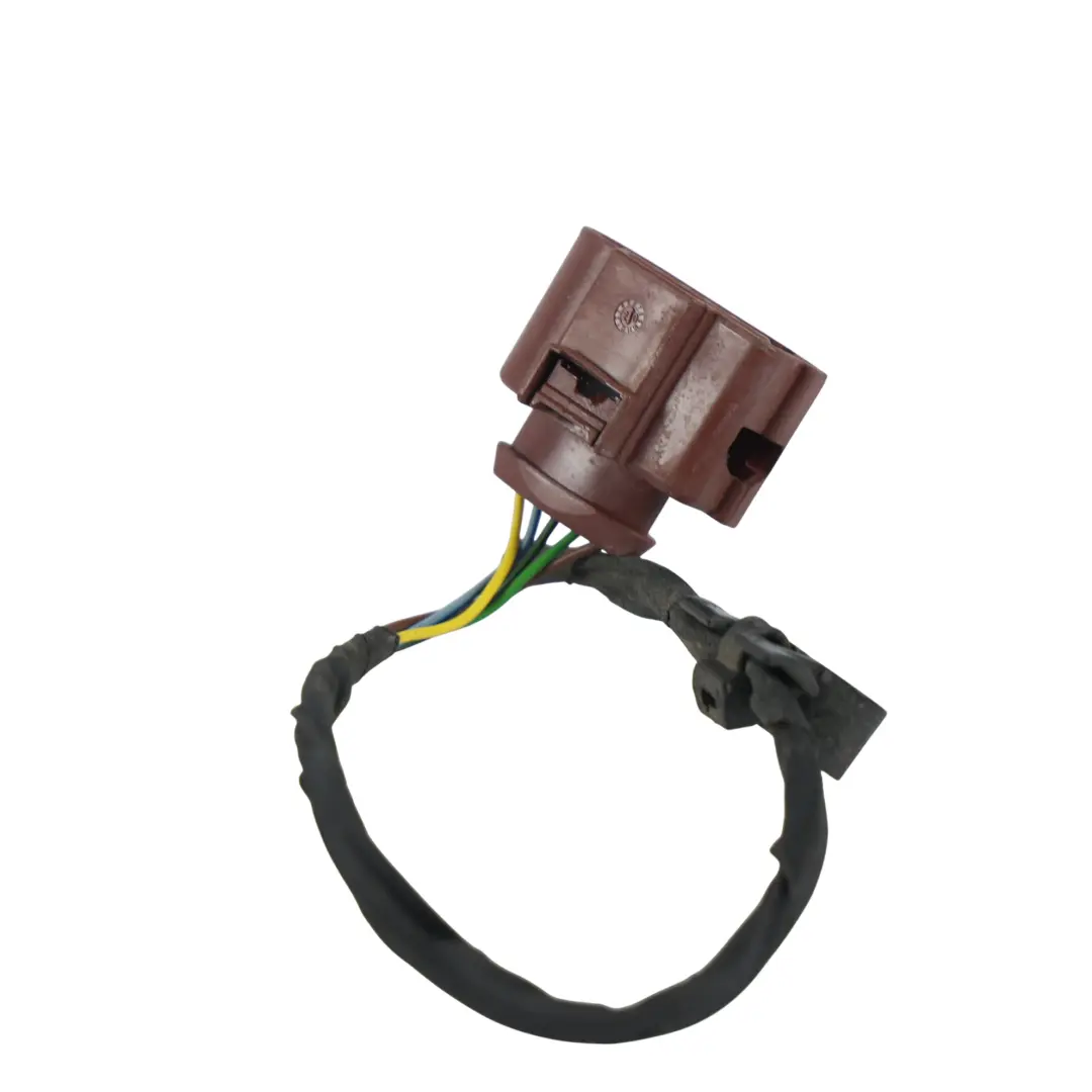 Fanale Posteriore LED Cablaggio Esterno Destro per Audi A4 B9 Sedan con numero di parte 8W5945092AA Audi A4 B9 Sedan Fanale Posteriore LED Cablaggio Esterno Destro - SKU 8W5945092AA-1 - Numero di parte 8W5945092AA
