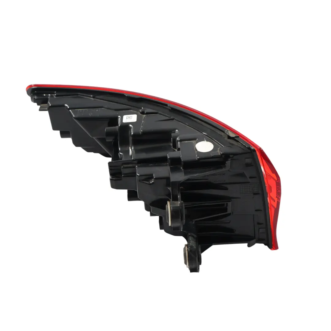 Tail Light Lamp LED Outer Right O/S to Audi A4 B9 Sedan Rear with Part number 8W5945092AA Audi A4 B9 Sedan Rear Tail Light Lamp LED Outer Right O/S - SKU 8W5945092AA - Part number 8W5945092AA