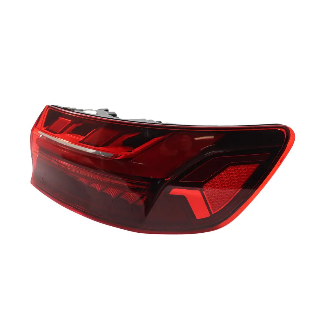 Audi A4 B9 Limousine Heckleuchte LED Außen Rechts - SKU 8W5945092AA - Teilenummer 8W5945092AA