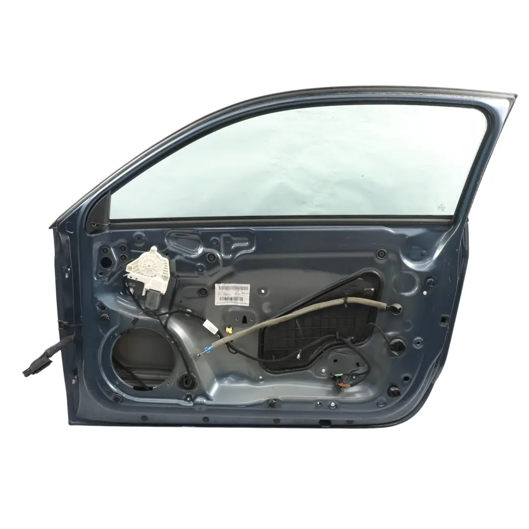 Panel Cobertura Puerta Delantera Derecha Azul Utopía Metalizado X5L para Audi A1 8X con número de pieza 8X3831052B Audi A1 8X Panel Cobertura Puerta Delantera Derecha Azul Utopía Metalizado X5L - SKU 8X3831052B-UBL - Número de pieza 8X3831052B