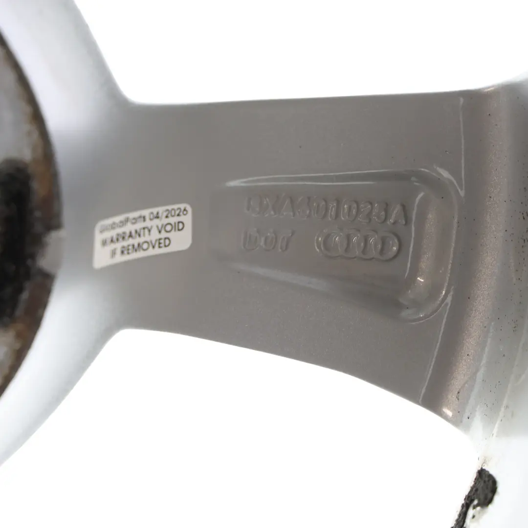 Jante en alliage argenté 16" 7J ET:34 Star Spoke pour Audi A1 8X à propos du numéro de pièce 8XA601025A Audi A1 8X Jante en alliage argenté 16" 7J ET:34 Star Spoke - SKU 8XA601025A-2 - Numéro de pièce 8XA601025A