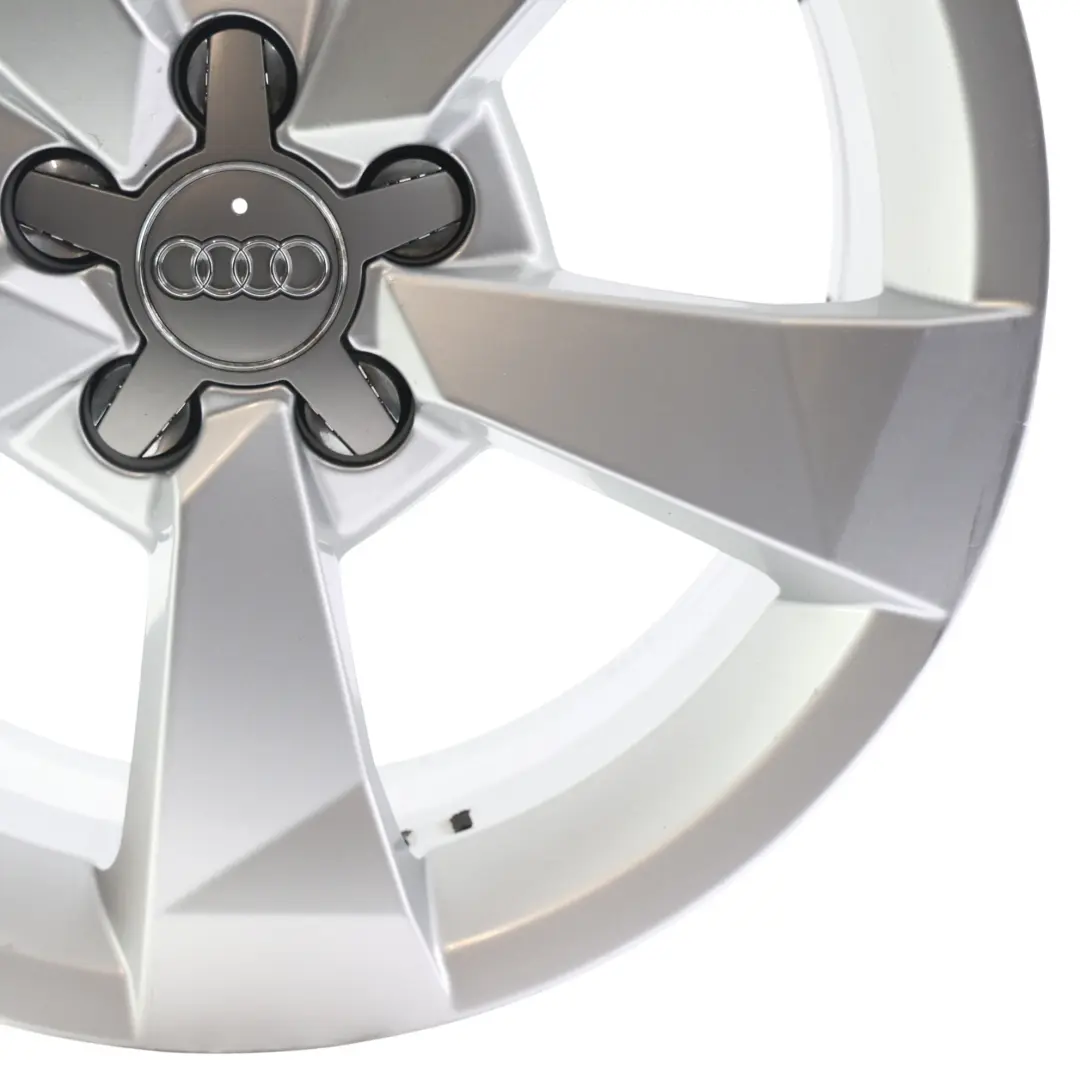 Srebrna Felga Aluminiowa 16" 7J ET:34 Star Spoke do Audi A1 8X o numerze 8XA601025A Audi A1 8X Srebrna Felga Aluminiowa 16" 7J ET:34 Star Spoke - SKU 8XA601025A-4 - Numer Części 8XA601025A