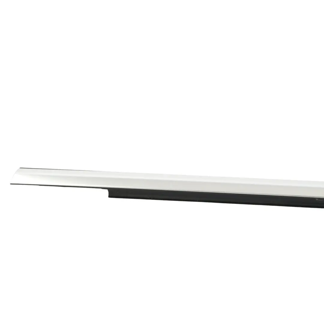 Door Outer Window Seal Trim Strip Right O/S Aluminium to Audi A3 Rear with Part number 8Y0839476B Audi A3 Rear Door Outer Window Seal Trim Strip Right O/S Aluminium - SKU 8Y0839476B - Part number 8Y0839476B