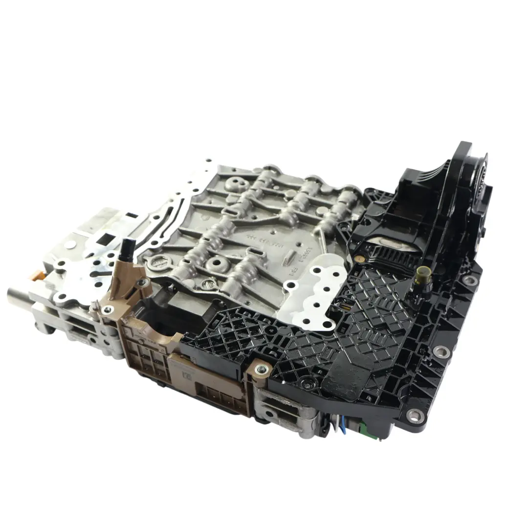 Mechatronic Controllo Cambio Automatico GA6HP26Z N57 N63 per BMW F01 F02 con numero di parte 9456098 BMW F01 F02 Mechatronic Controllo Cambio Automatico GA6HP26Z N57 N63 - SKU 9456098-1 - Numero di parte 9456098