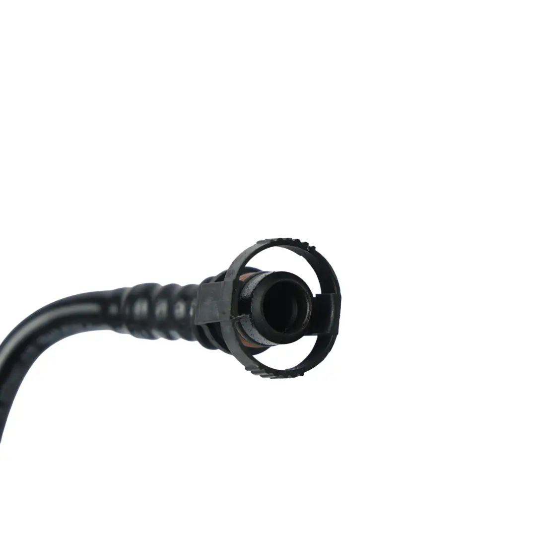 Tuyau Reniflard Réservoir pour Porsche Cayenne Turbo 92A 4.8 V8 à propos du numéro de pièce 94811002063 Porsche Cayenne Turbo 92A 4.8 V8 Tuyau Reniflard Réservoir - SKU 94811002063 - Numéro de pièce 94811002063
