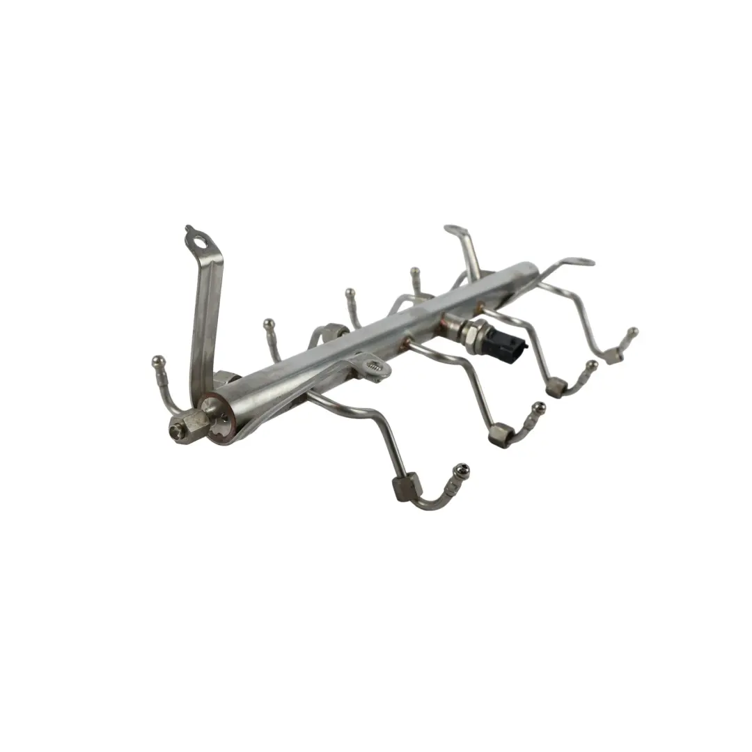 Porsche Cayenne Turbo 92a Fuel Injection Rail 4.8 V8 4852 Petrol - SKU 94811011556 - Part number 94811011556