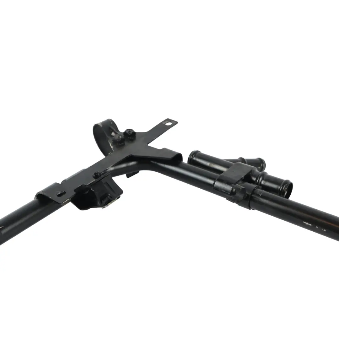 Tubo Acqua Refrigerante Termostato 3.0 TFSI per Porsche Cayenne 92A con numero di parte 95810607000 Porsche Cayenne 92A Tubo Acqua Refrigerante Termostato 3.0 TFSI - SKU 95810607000 - Numero di parte 95810607000