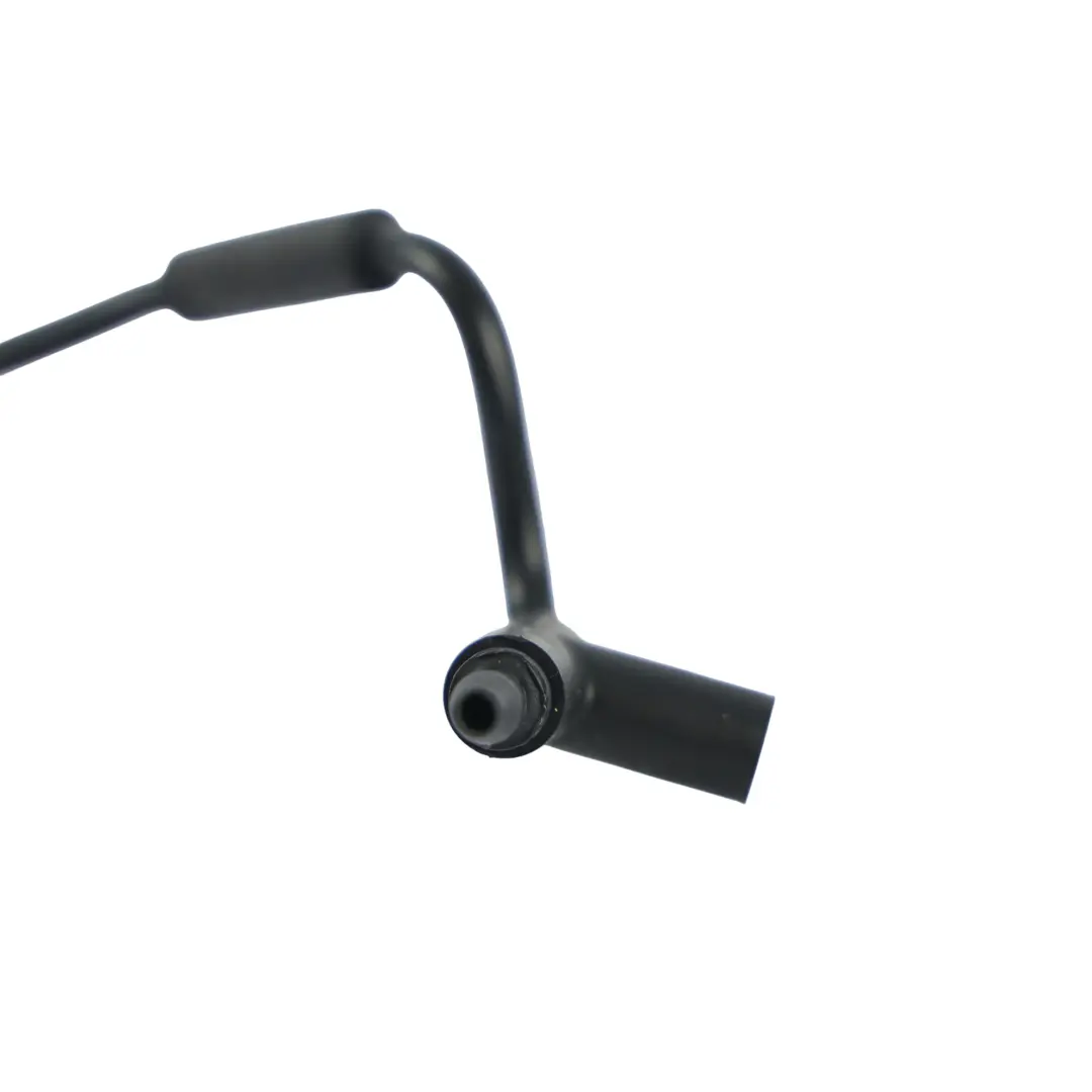Przewód Rury Podciśnienia 3.0 TFSI do Porsche Cayenne 92A o numerze 95811071400 Porsche Cayenne 92A Przewód Rury Podciśnienia 3.0 TFSI - SKU 95811071400 - Numer Części 95811071400