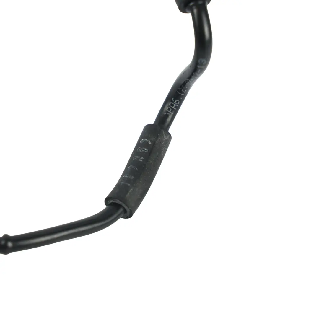 Przewód Rury Podciśnienia 3.0 TFSI do Porsche Cayenne 92A o numerze 95811071400 Porsche Cayenne 92A Przewód Rury Podciśnienia 3.0 TFSI - SKU 95811071400 - Numer Części 95811071400