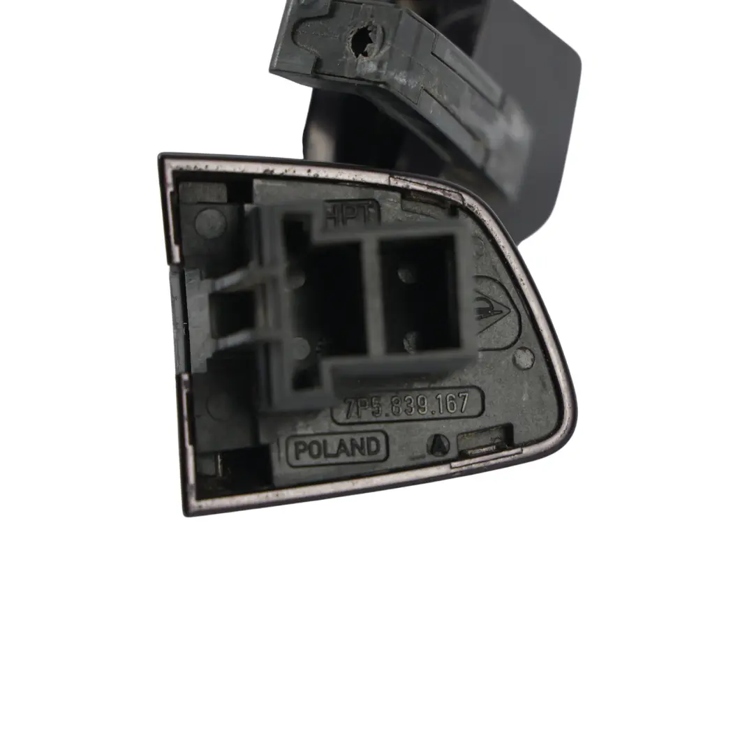 Klamka Drzwi Przednia Tylna Lewa Zewnętrzna Ametyst M4Z do Porsche Cayenne 92A o numerze 95853120500 Porsche Cayenne 92A Klamka Drzwi Przednia Tylna Lewa Zewnętrzna Ametyst M4Z - SKU 95853120500-AME - Numer Części 95853120500