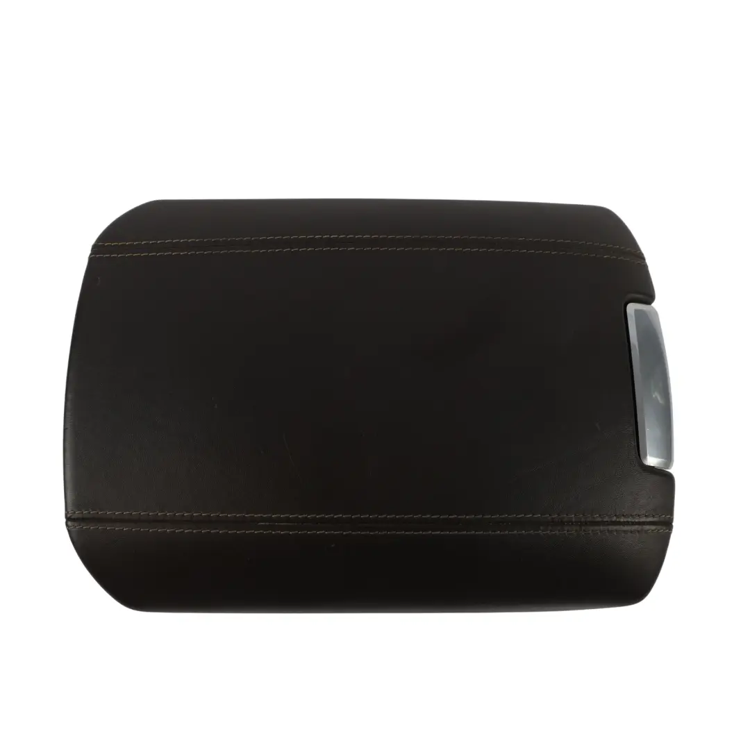 Mittelkonsole Armlehne Leder Espresso für Porsche Cayenne 92A mit Teilenummer 95855320703 Porsche Cayenne 92A Mittelkonsole Armlehne Leder Espresso - SKU 95855320703 - Teilenummer 95855320703