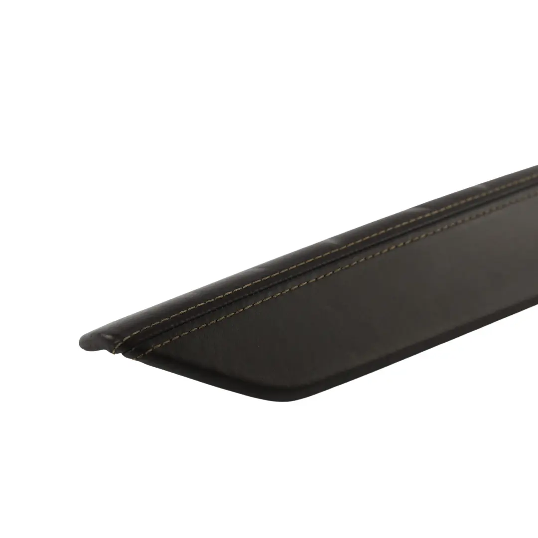 Reposabrazos Puerta Delantero Derecho Negro Cuero 7P5867174 para Porsche Cayenne 92A con número de pieza 95855517401 Porsche Cayenne 92A Reposabrazos Puerta Delantero Derecho Negro Cuero 7P5867174 - SKU 95855517401-1 - Número de pieza 95855517401
