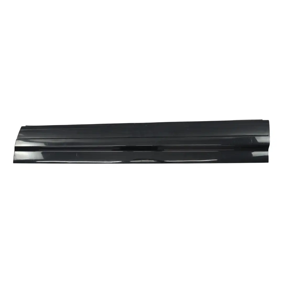 Moulure Porte Avant Droite Noir Jet C9X pour Porsche Cayenne 92A à propos du numéro de pièce 95855978804 Porsche Cayenne 92A Moulure Porte Avant Droite Noir Jet C9X - SKU 95855978804-JBL - Numéro de pièce 95855978804