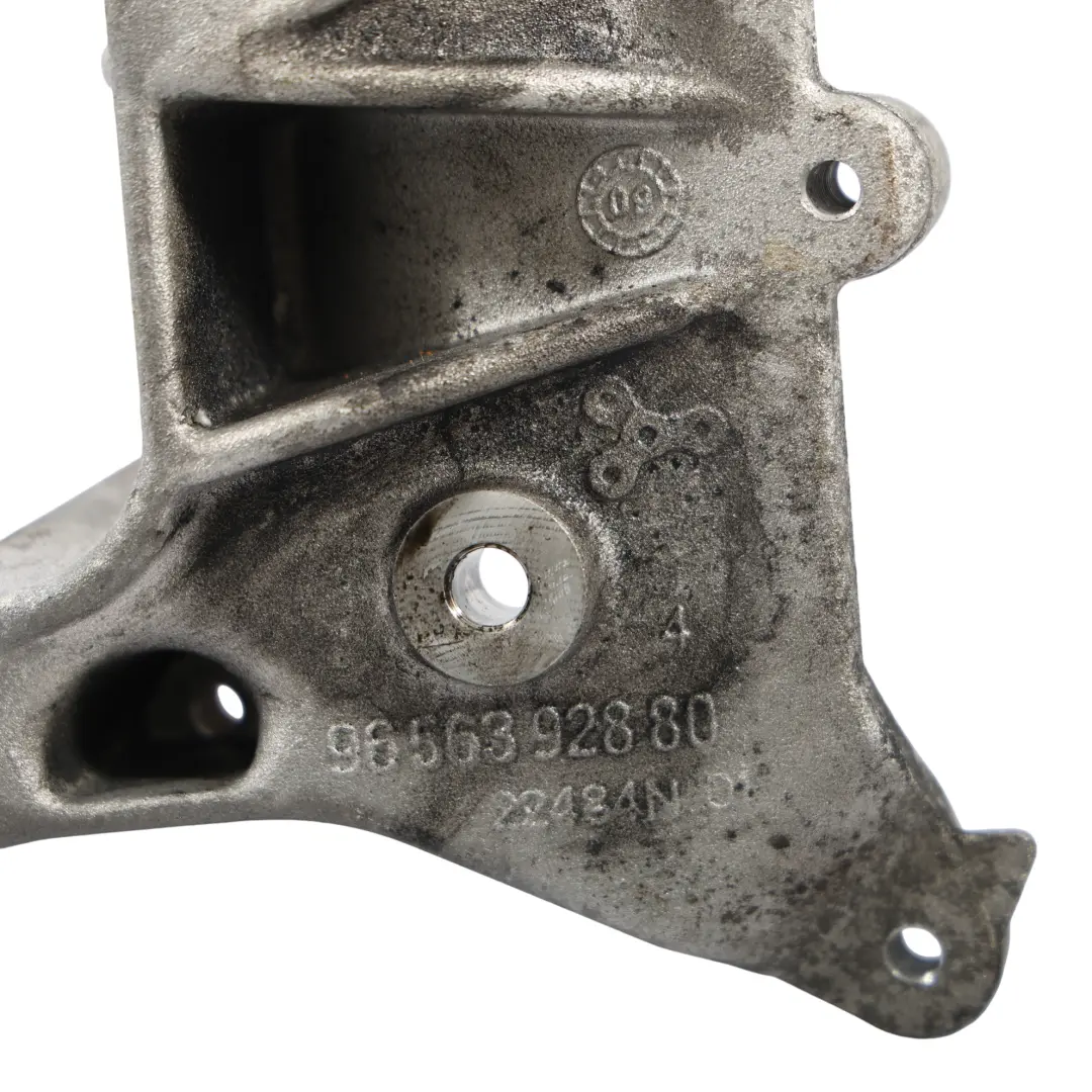 Mk2 Supporto Staffa Montaggio Cambio Sinistro per Ford Galaxy con numero di parte 9656392880 Ford Galaxy Mk2 Supporto Staffa Montaggio Cambio Sinistro - SKU 9656392880 - Numero di parte 9656392880