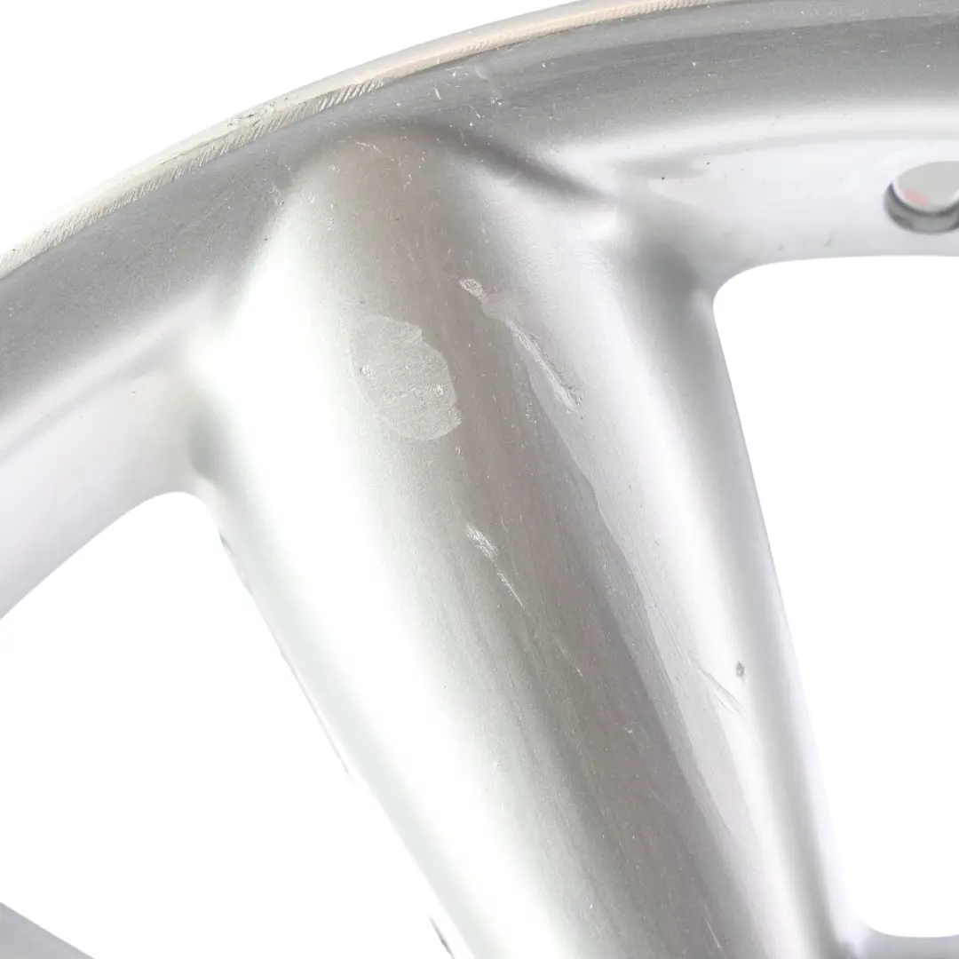 Silber Alu Felge Alufelge 18" ET:52 7,5J Turbo Fan 126 für Mini Cooper R60 R61 mit Teilenummer 9803724 Mini Cooper R60 R61 Silber Alu Felge Alufelge 18" ET:52 7,5J Turbo Fan 126 - SKU 9803724-1 - Teilenummer 9803724