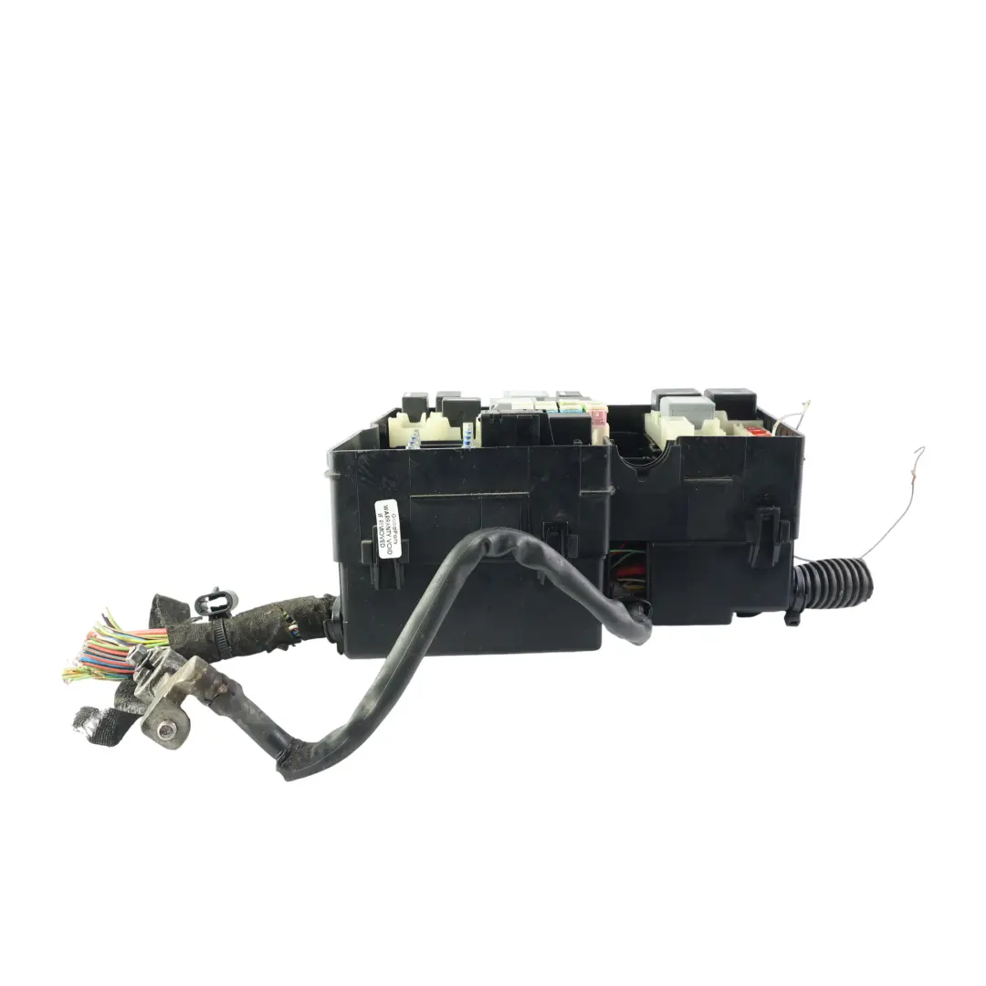 Ford Focus Mk2 BCM Fuse Box Relay Control Unit Engine Bay - SKU 9M5T-14A067-CA - Part number 9M5T-14A067-CA