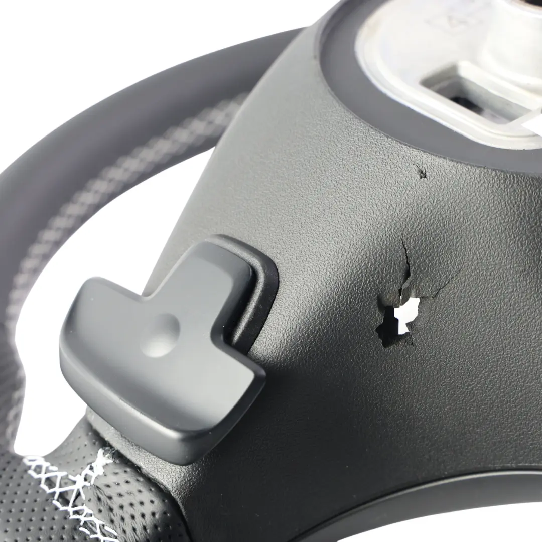 Lenkrad NEU Leder Schaltwippen für Mercedes C117 W176 W246 mit Teilenummer A0004604603 Mercedes C117 W176 W246 Lenkrad NEU Leder Schaltwippen - SKU A0004604603-1 - Teilenummer A0004604603