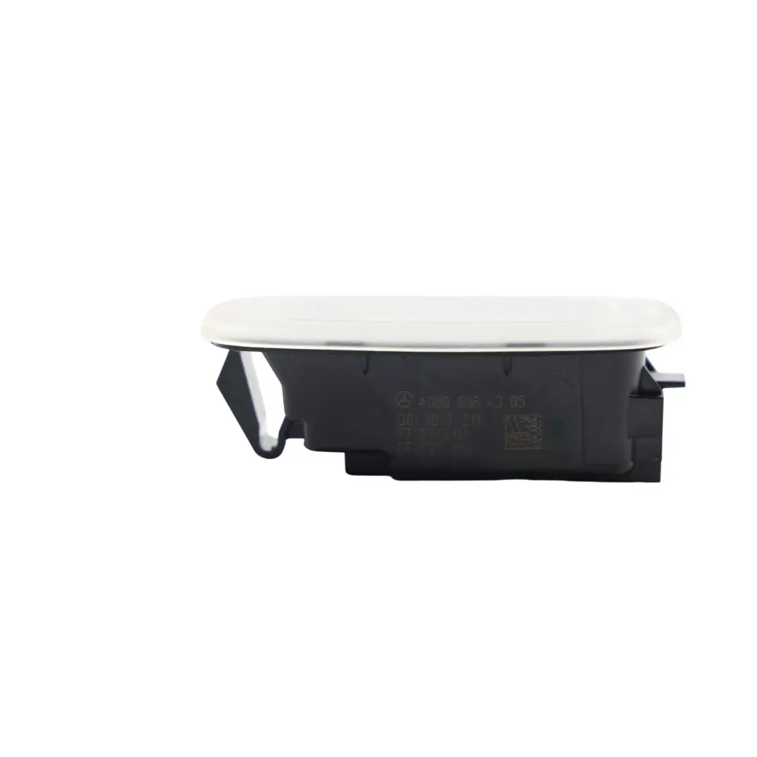 Innenraum Fußraum Licht Lampe Fahrer Beifahrer für Mercedes W177 mit Teilenummer A0009064305 Mercedes W177 Innenraum Fußraum Licht Lampe Fahrer Beifahrer - SKU A0009064305 - Teilenummer A0009064305