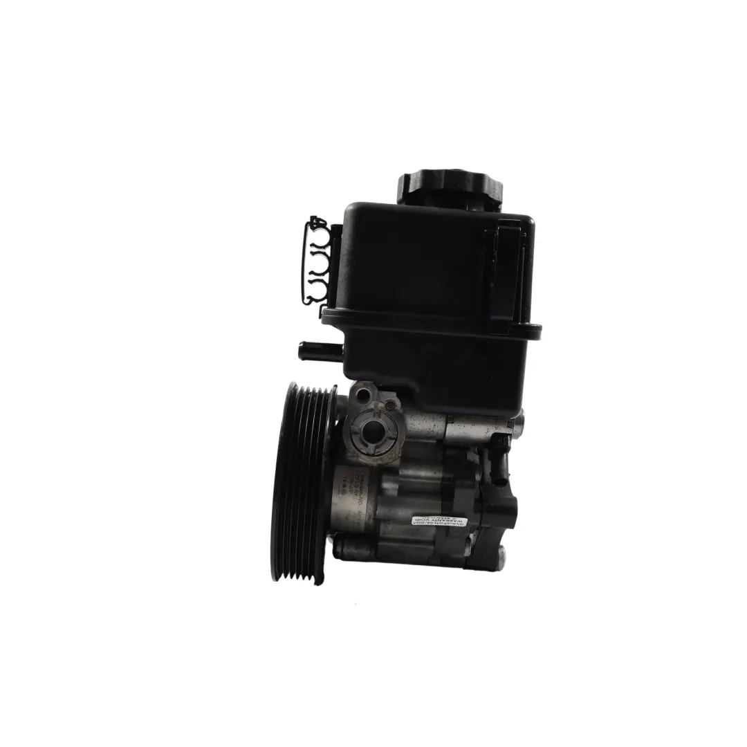 W207 Réservoir Pompe Direction OM651 pour Mercedes W204 à propos du numéro de pièce A0064661501 Mercedes W204 W207 Réservoir Pompe Direction OM651 - SKU A0064661501-4 - Numéro de pièce A0064661501