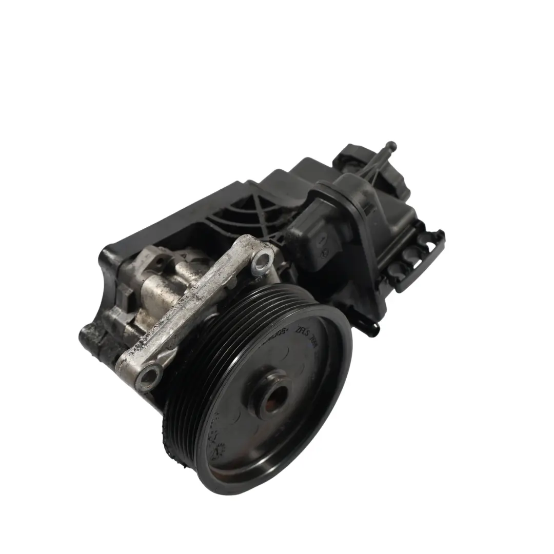 W207 Hydraulic Power Steering Pump Reservoir OM651 to Mercedes W204 with Part number A0064661501 Mercedes W204 W207 Hydraulic Power Steering Pump Reservoir OM651 - SKU A0064661501-4 - Part number A0064661501