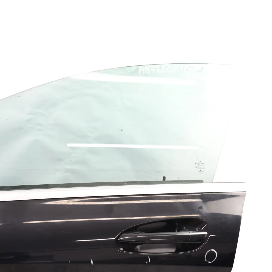 Mercedes C117 Panneau Couvercle Porte Avant Gauche Kosmos Noir Métallisé 191 - SKU A1177200105-KB1 - Numéro de pièce A1177200105