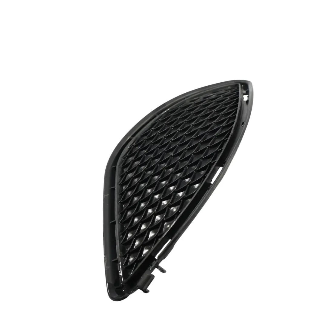 Stoßstange Kühlergrill Nierengrill Rechts für Mercedes CLA C117 mit Teilenummer A1178850422 Mercedes CLA C117 Stoßstange Kühlergrill Nierengrill Rechts - SKU A1178850422 - Teilenummer A1178850422