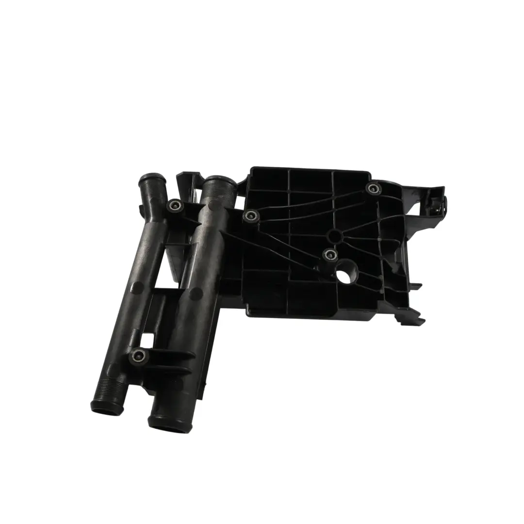 A45 AMG Tuyau Intercooler Support Fixation A1330940085 pour Mercedes C117 W176 à propos du numéro de pièce A1330900241 Mercedes C117 W176 A45 AMG Tuyau Intercooler Support Fixation A1330940085 - SKU A1330900241-1 - Numéro de pièce A1330900241