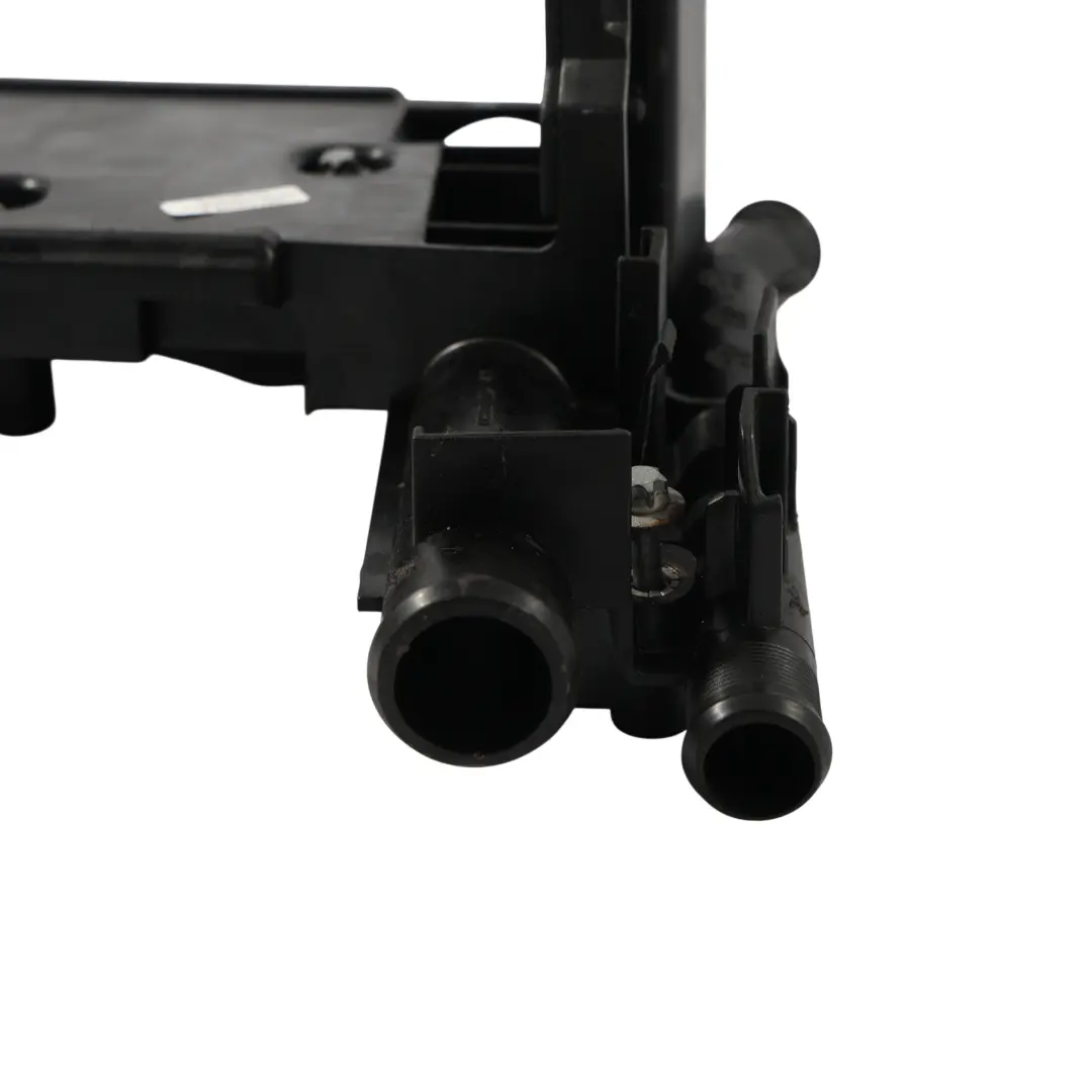 A45 AMG Tubo Intercooler Soporte Montaje A1330940085 para Mercedes C117 W176 con número de pieza A1330900241 Mercedes C117 W176 A45 AMG Tubo Intercooler Soporte Montaje A1330940085 - SKU A1330900241-1 - Número de pieza A1330900241