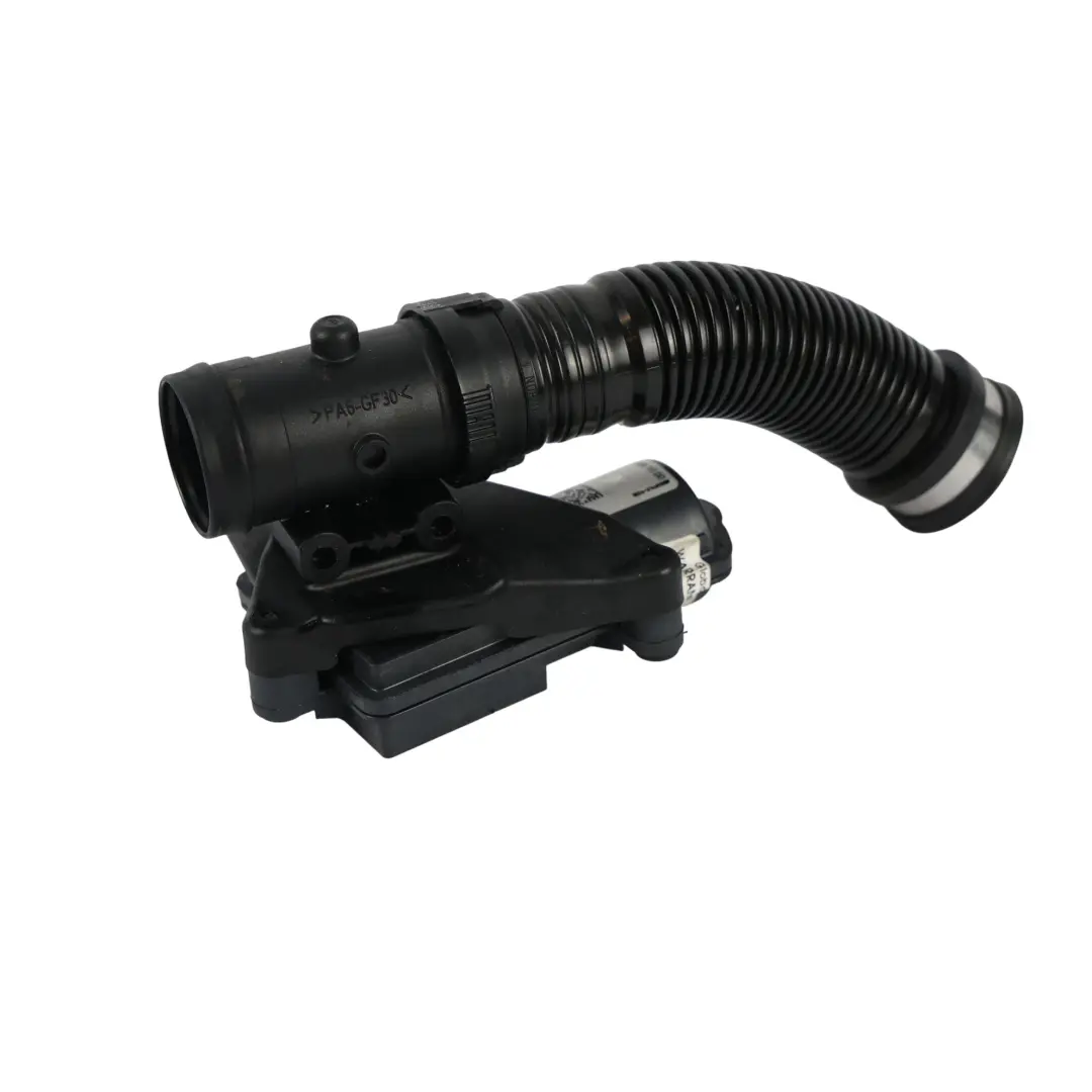 Mercedes W176 A45 C117 CLA45 Valve Générateur Son Moteur - SKU A1330901500 - Numéro de pièce A1330901500