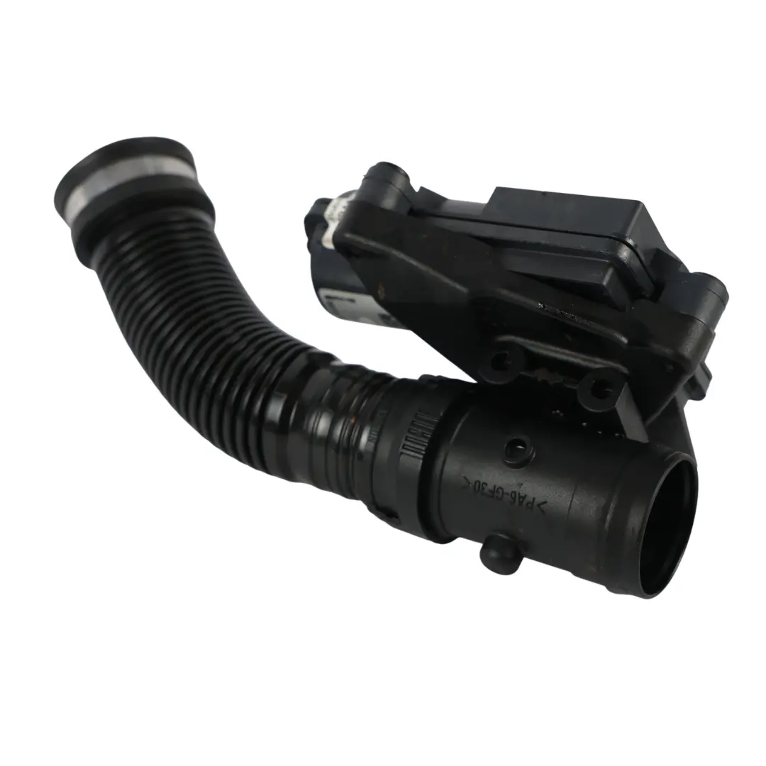 Mercedes W176 A45 C117 CLA45 Válvula Generador Sonido Motor - SKU A1330901500 - Número de pieza A1330901500