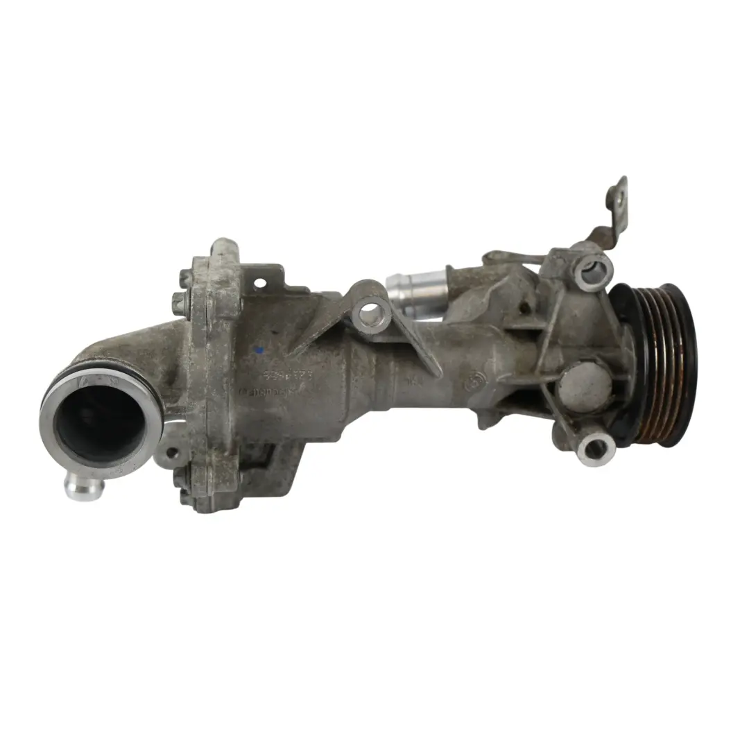 Mercedes W176 Pompe à Eau Liquide Refroidissement A45 M133 Essence - SKU A1332000400 - Numéro de pièce A1332000400