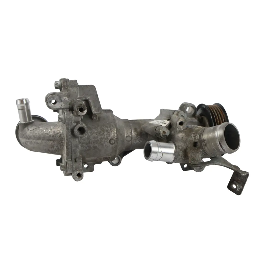 Mercedes W176 Pompe à Eau Liquide Refroidissement A45 M133 Essence - SKU A1332000400 - Numéro de pièce A1332000400